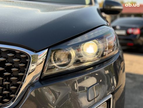 Kia Sorento 2015 серый - фото 4