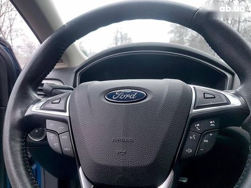 Ford Fusion 2017 - фото 27