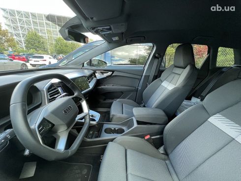 Audi Q4 e-tron 2022 - фото 11