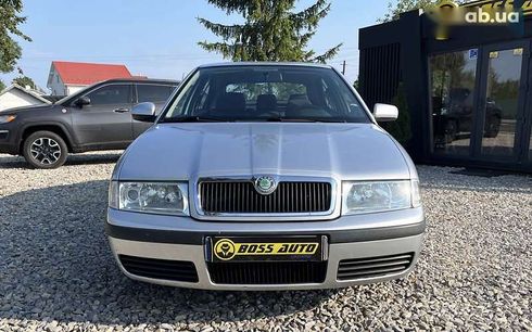 Skoda Octavia 2010 - фото 2