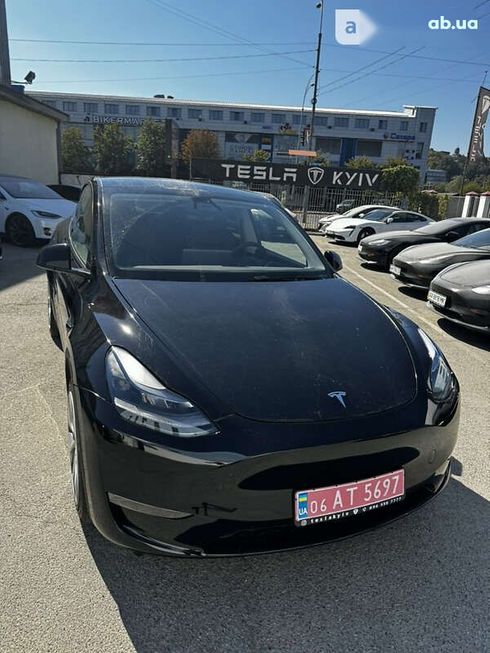 Tesla Model Y 2023 - фото 2