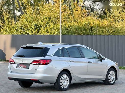 Opel Astra 2017 - фото 4