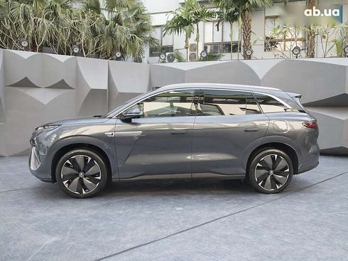 BYD Tang 2025 - фото 8
