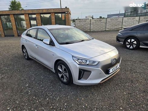 Hyundai Ioniq 2019 - фото 14