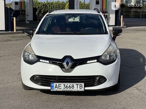 Renault Clio 2014 - фото 15