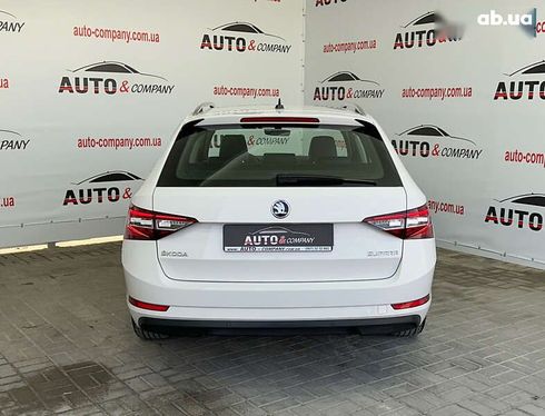 Skoda Superb 2016 - фото 3