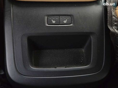 Volvo XC60 2023 - фото 24