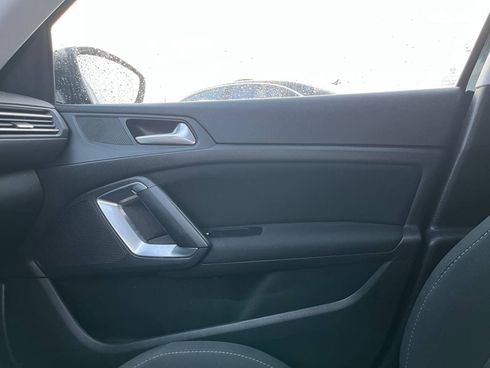 Peugeot 308 2016 черный - фото 9