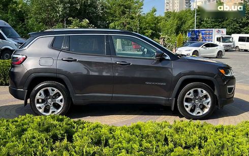 Jeep Compass 2017 - фото 8