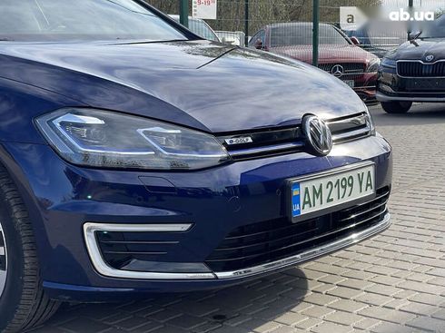 Volkswagen e-Golf 2020 - фото 8