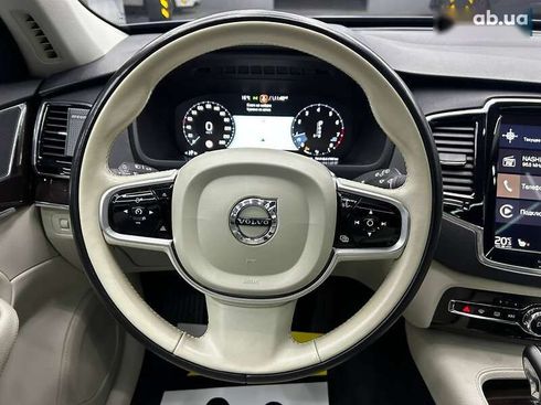 Volvo XC90 2018 - фото 16