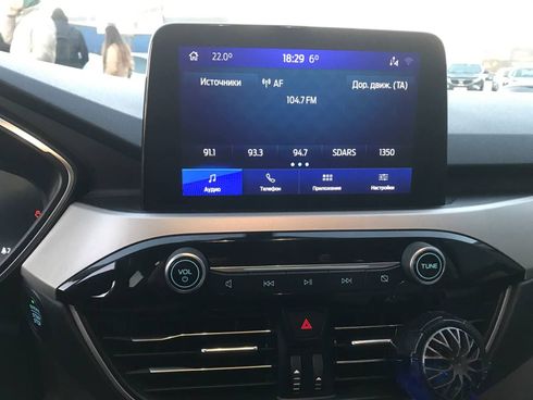 Ford Escape 2019 белый - фото 5