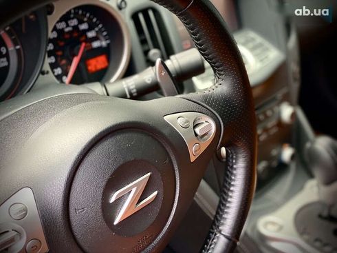 Nissan 370Z 2015 - фото 28