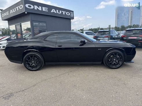 Dodge Challenger 2017 - фото 8