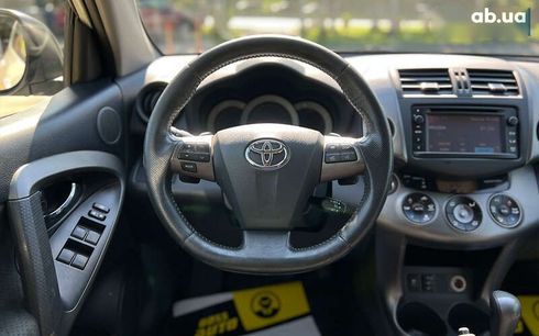 Toyota RAV4 2012 - фото 14