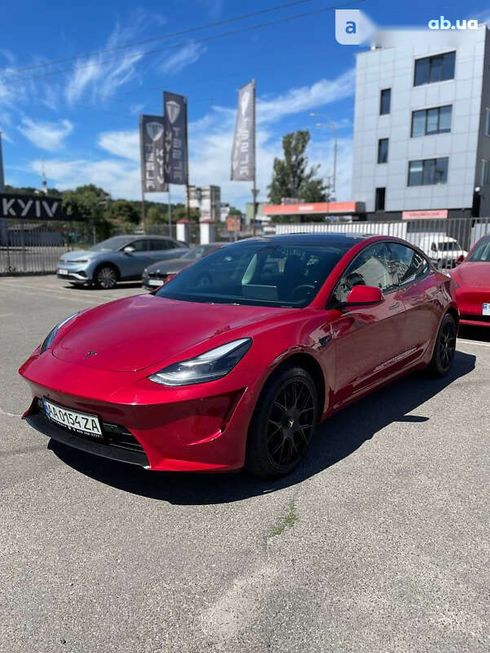 Tesla Model 3 2022 - фото 7