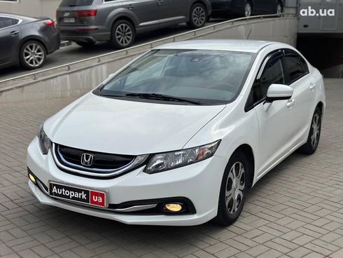 Honda Civic 2015 белый - фото 11