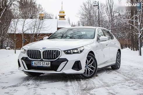 BMW i5 2024 - фото 2