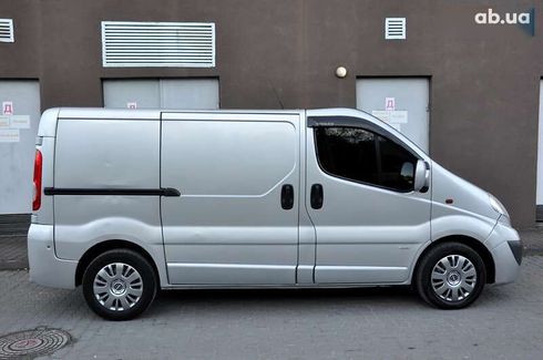 Opel Vivaro 2014 - фото 7