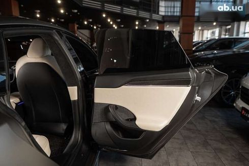 Tesla Model S 2021 - фото 25