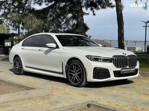 BMW 7 серия 2019 - фото 14