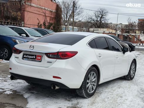 Mazda 6 2017 белый - фото 9