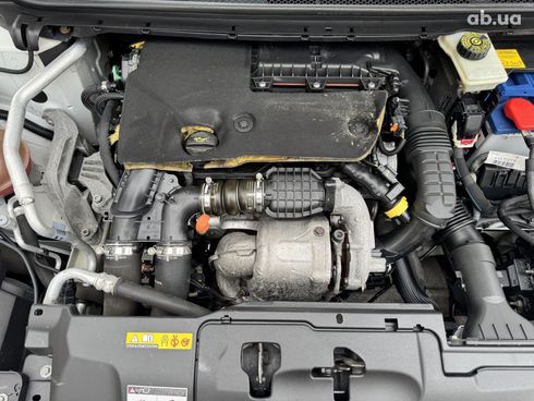 Peugeot 308 2015 белый - фото 3