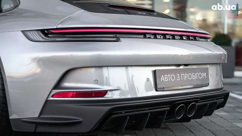 Porsche 911 2023 - фото 19