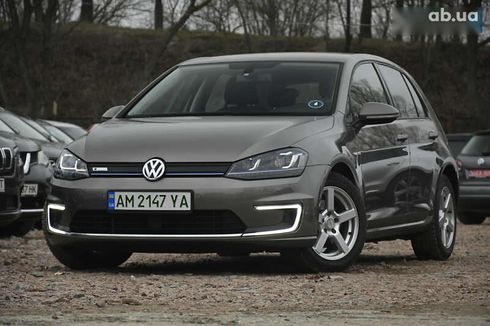 Volkswagen e-Golf 2015 - фото 6