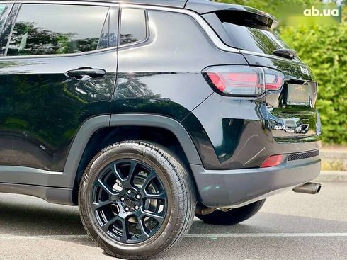 Jeep Compass 2021 - фото 19