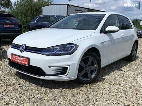 Volkswagen e-Golf 2020 - фото 8