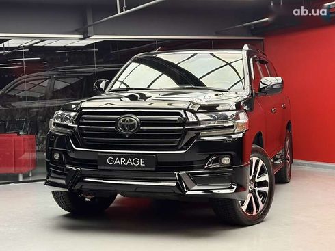 Toyota Land Cruiser 2018 - фото 6
