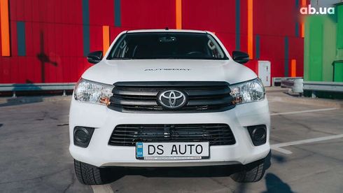 Toyota Hilux 2019 - фото 7