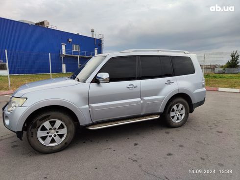 Mitsubishi Pajero Wagon 2007 серебристый - фото 4