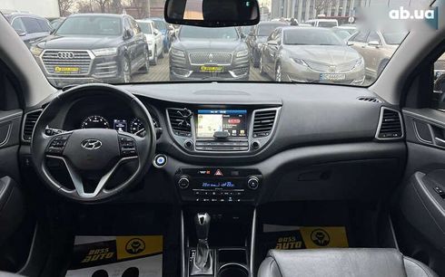 Hyundai Tucson 2017 - фото 17