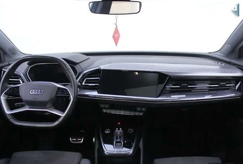 Audi Q4 e-tron 2023 - фото 8