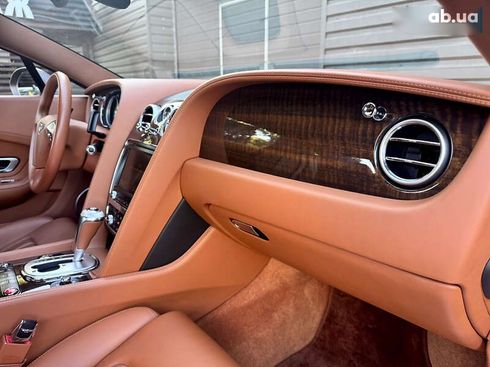 Bentley Continental GT 2014 - фото 25