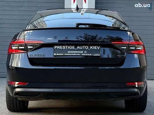 Skoda Superb 2020 - фото 17