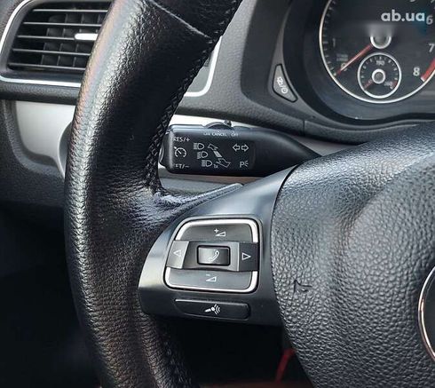 Volkswagen Passat 2014 - фото 18