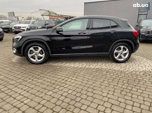 Mercedes-Benz GLA-Класс 2017 - фото 4