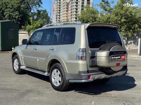Mitsubishi Pajero Wagon 2008 бежевый - фото 7