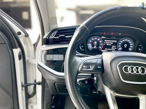 Audi Q3 2019 - фото 12