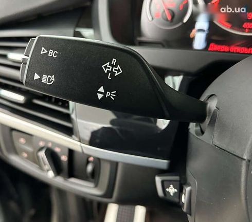 BMW X5 2017 - фото 18