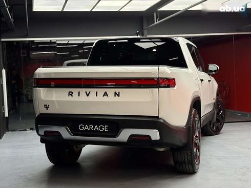 Rivian R1T 2023 - фото 22