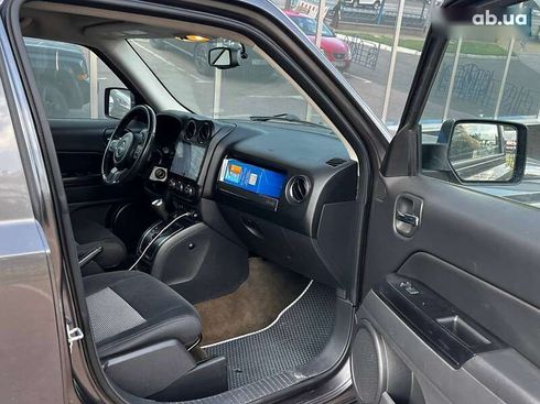Jeep Patriot 2016 - фото 16