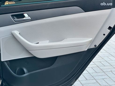 Hyundai Sonata 2015 черный - фото 16