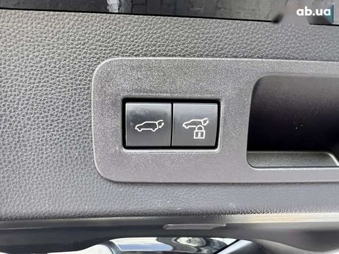 Toyota Land Cruiser 2023 - фото 16