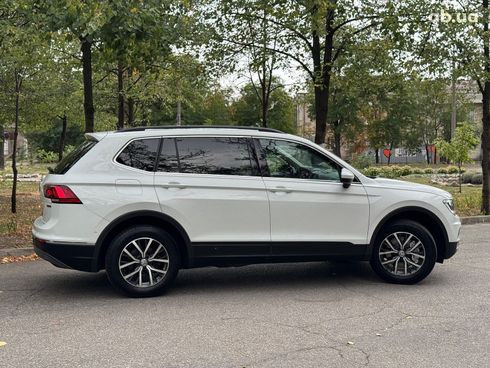 Volkswagen Tiguan 2019 белый - фото 7