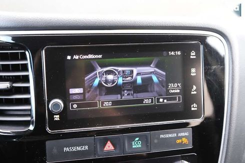 Mitsubishi Outlander 2017 - фото 19
