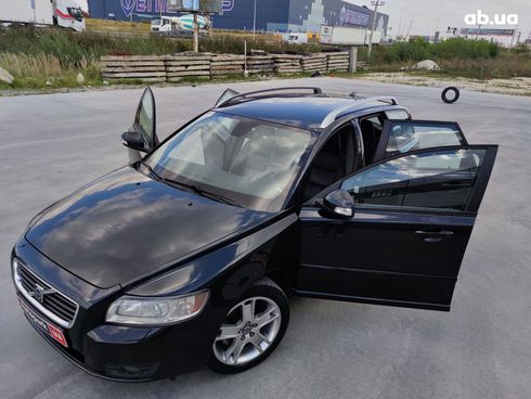 Volvo V50 2010 черный - фото 14